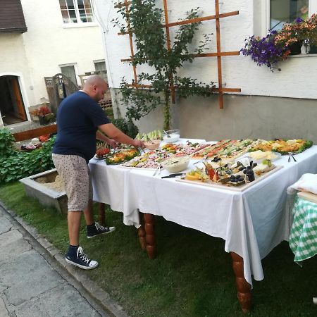 Privatzimmer Dimitrova Ulrichsberg Kültér fotó